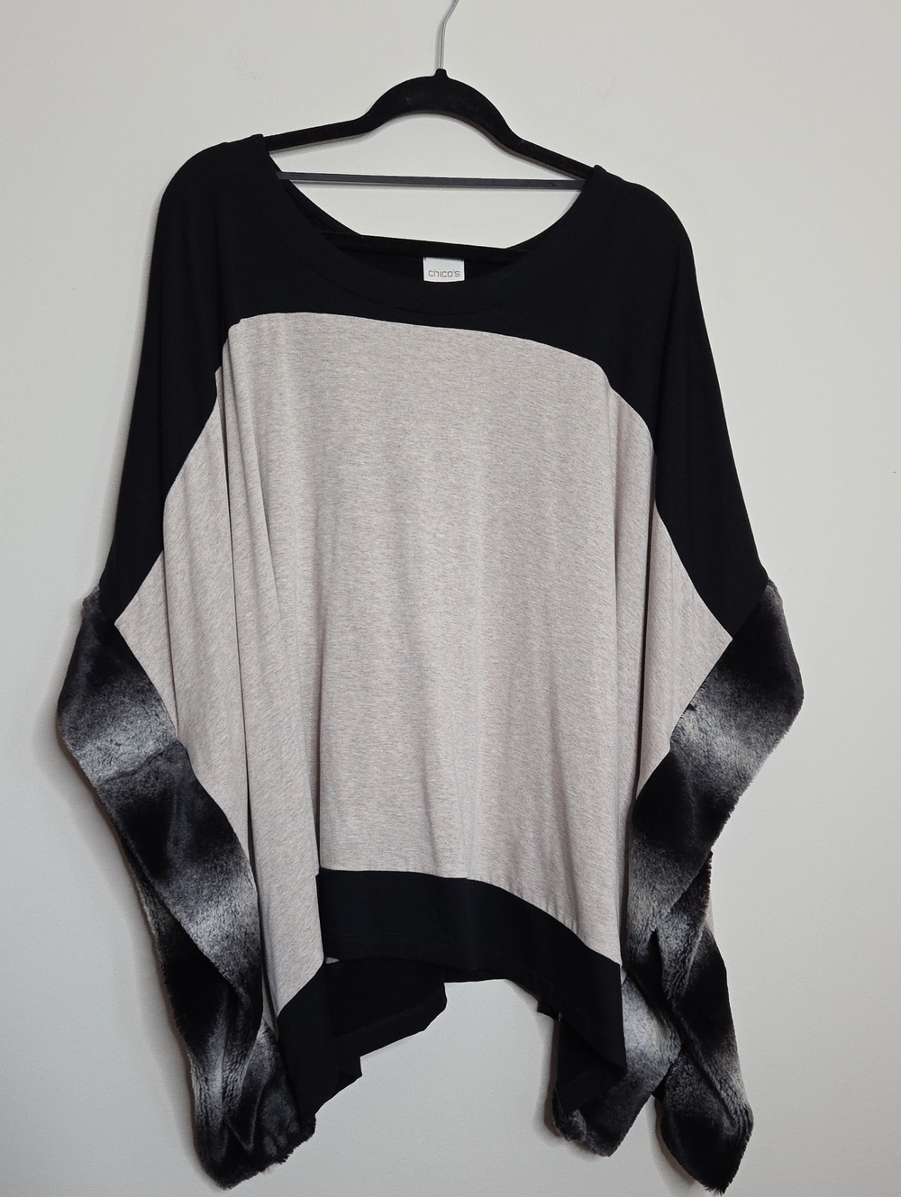 Chico's Black and Light Gray Two-Tone Faux Fur Trim Poncho